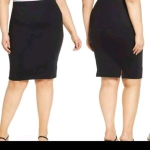 NWOT SPANX The Black Pencil Skirt 20269R Sz L